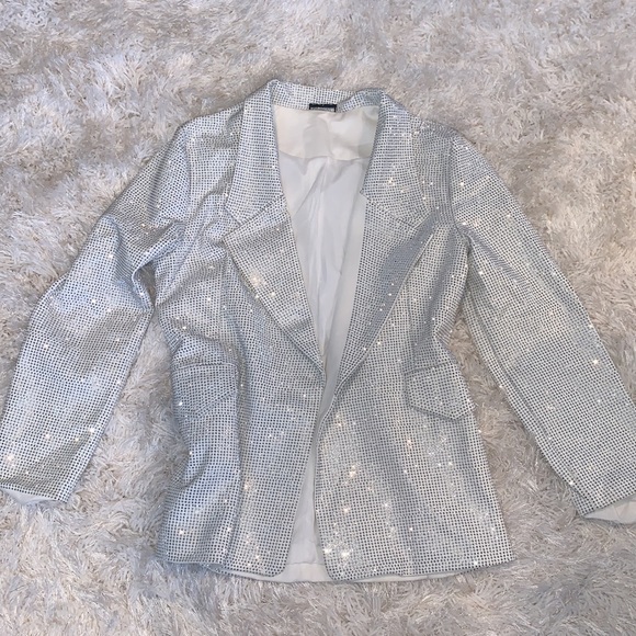 White blazer with silver rhinestones 🤍💎 - Picture 10 of 11